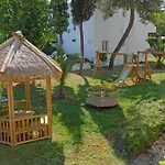 Popi Star Hotel
