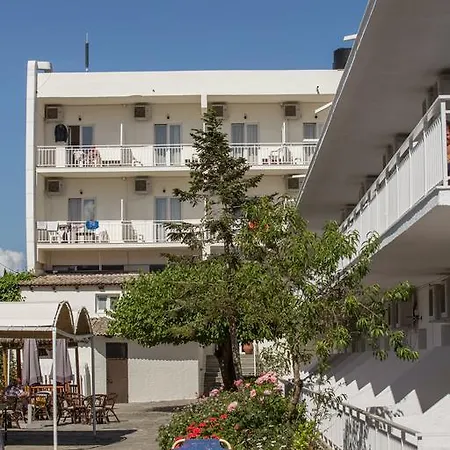 Ξενοδοχείο Popi Star 3*