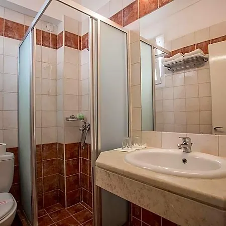 Hotel Popi Star Gouvia