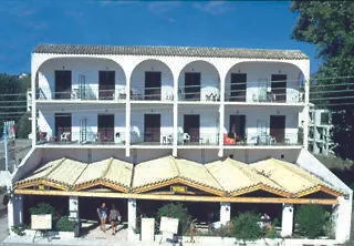 Hotel Popi Star 2*